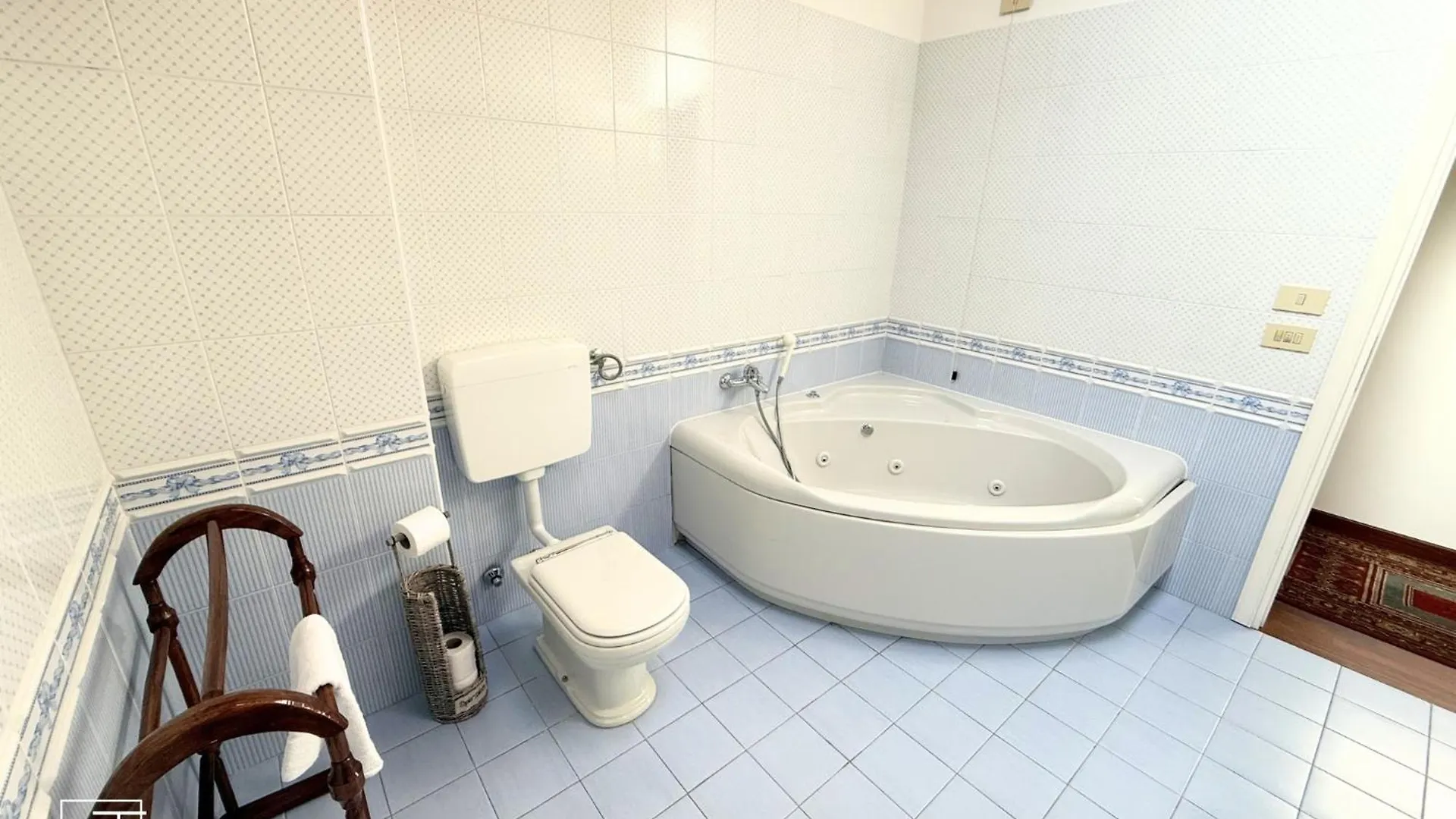 Apartment Ht - Casa Del Poeta Nel Cuore Di Padova